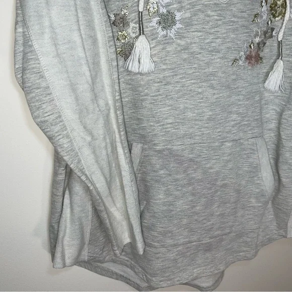 Dressbarn Sunday | Oatmeal V-Neck Hooded Sweatshirt With Floral Embroidery | XL - Picture 8 of 12